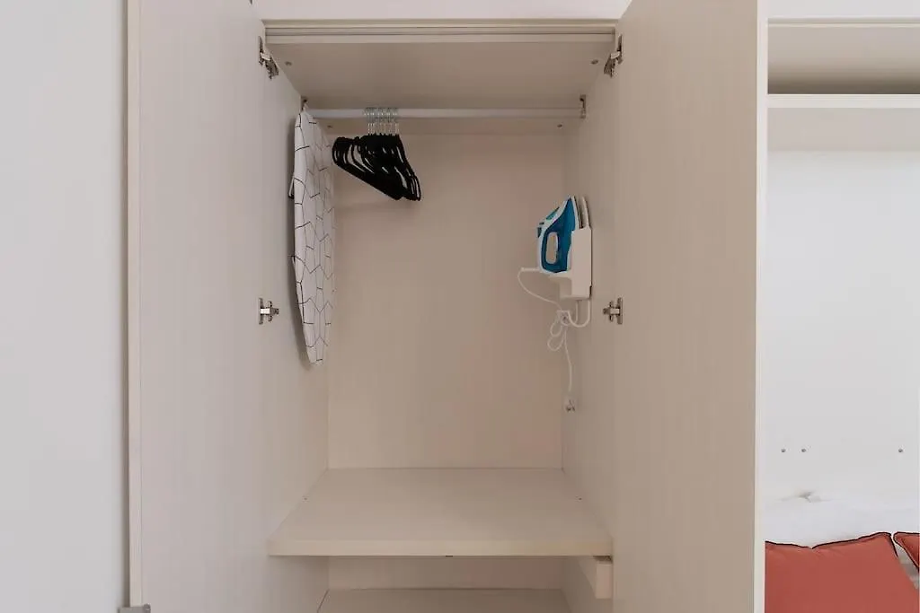 Enjoy Home - Downtown Nest In Piazza Garibaldi Πάδοβα