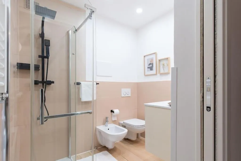 Enjoy Home - Downtown Nest In Piazza Garibaldi Πάδοβα